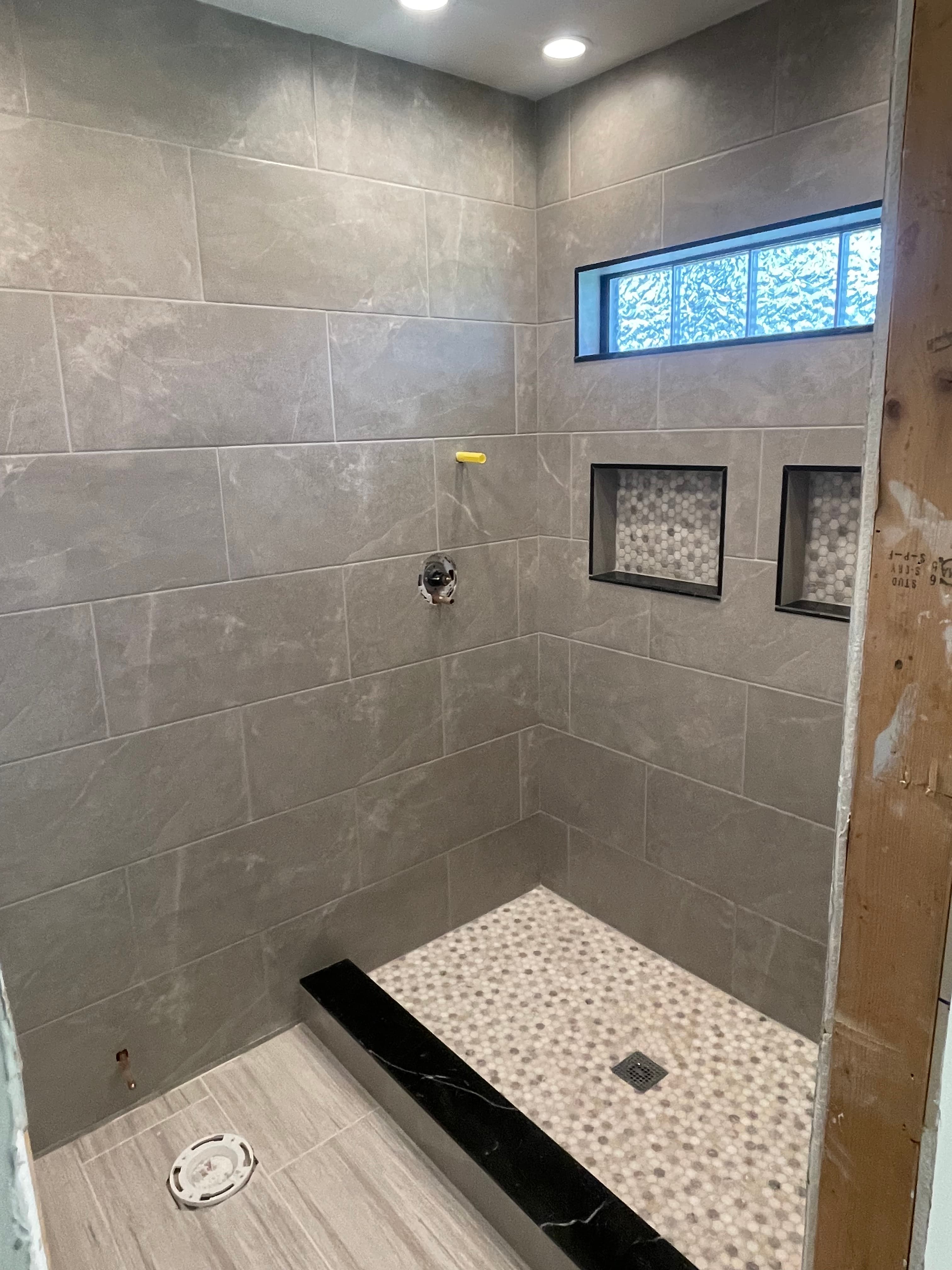 Pebble Floor Shower Stall